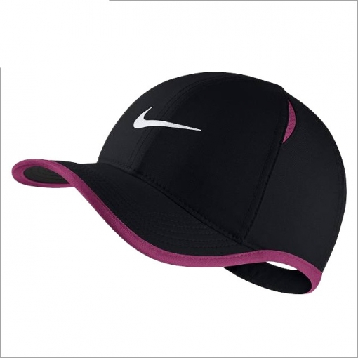 Dětská kšiltovka NIKE Arobill Featherlight DriFit 739376-014 růžová Dětská kšiltovka NIKE Arobill Featherlight DriFit 739376-014 růžová
